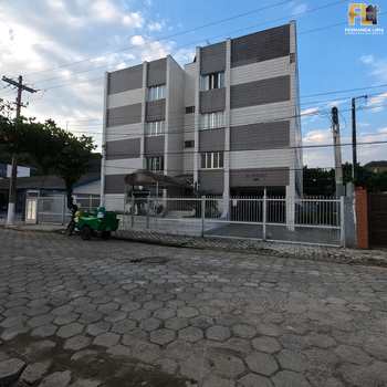 Kitnet em Mongaguá, bairro Pedreira