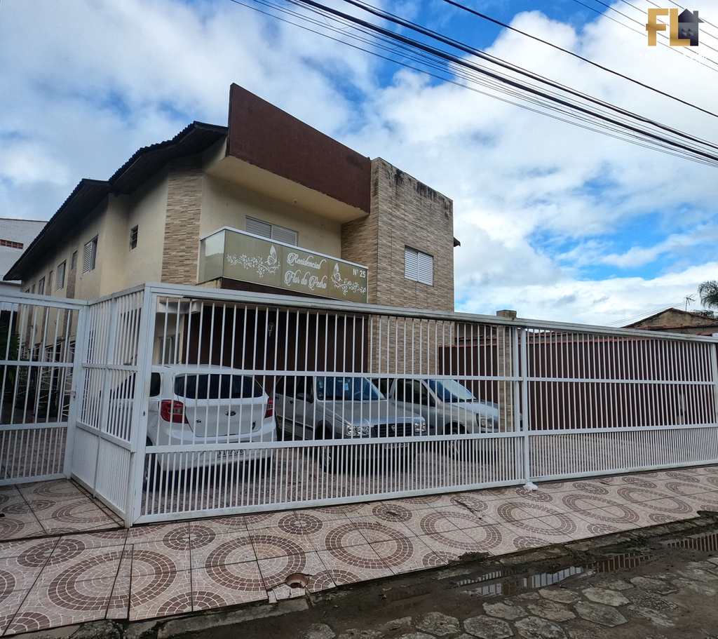 Casa de Condomínio em Mongaguá, no bairro Pedreira