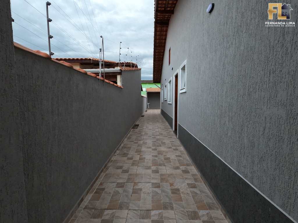 Casa em Itanhaém, no bairro Tupy