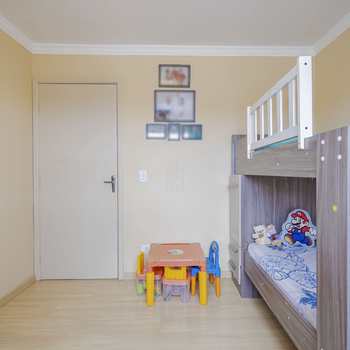 Apartamento em São José dos Pinhais, bairro Centro