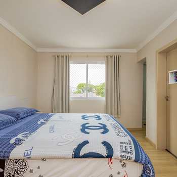 Apartamento em São José dos Pinhais, bairro Centro