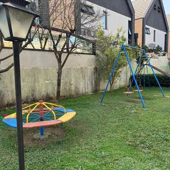 Sobrado de Condomínio em Curitiba, bairro Boqueirão