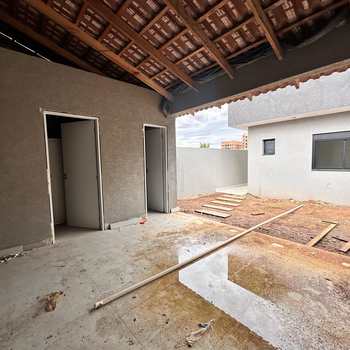 Casa em São José dos Pinhais, bairro Boneca do Iguaçu