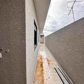 Casa em São José dos Pinhais, bairro Boneca do Iguaçu