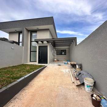 Casa em São José dos Pinhais, bairro Boneca do Iguaçu