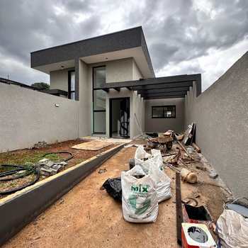 Casa em São José dos Pinhais, bairro Boneca do Iguaçu