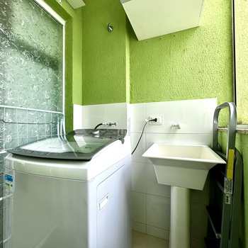 Apartamento em São José dos Pinhais, bairro Afonso Pena