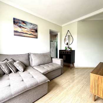 Apartamento em São José dos Pinhais, bairro Afonso Pena