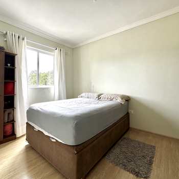 Apartamento em São José dos Pinhais, bairro Afonso Pena
