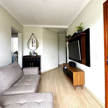 Apartamento em São José dos Pinhais, bairro Afonso Pena
