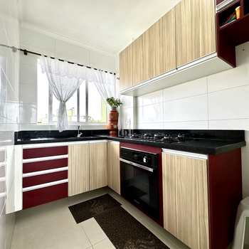 Apartamento em São José dos Pinhais, bairro Afonso Pena