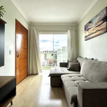 Apartamento em São José dos Pinhais, bairro Afonso Pena