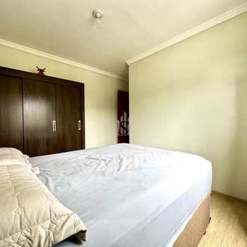 Apartamento em São José dos Pinhais, bairro Afonso Pena