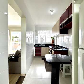 Apartamento em São José dos Pinhais, bairro Afonso Pena