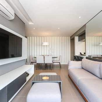 Apartamento em Curitiba, bairro Bacacheri