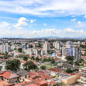 Apartamento em Curitiba, bairro Bacacheri