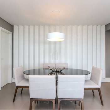 Apartamento em Curitiba, bairro Bacacheri