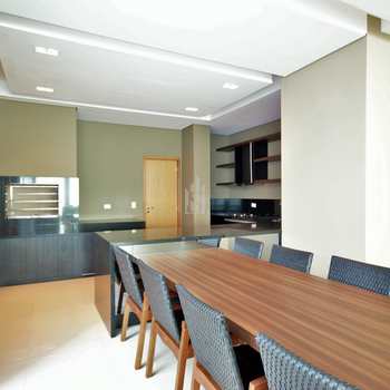 Apartamento em Curitiba, bairro Boa Vista