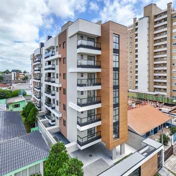 Apartamento em São José dos Pinhais, bairro São Pedro