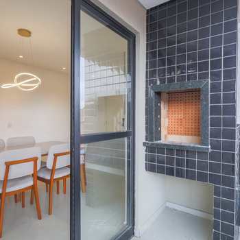 Apartamento em São José dos Pinhais, bairro São Pedro