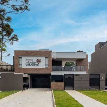 Sobrado de Condomínio em Curitiba, bairro Santa Cândida