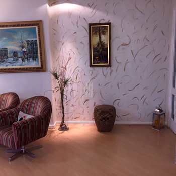 Apartamento em Curitiba, bairro Centro
