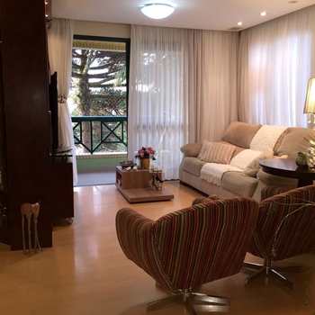Apartamento em Curitiba, bairro Centro