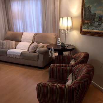Apartamento em Curitiba, bairro Centro