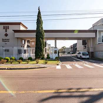 Sobrado em Curitiba, bairro Bairro Alto