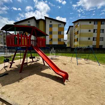 Apartamento em São José dos Pinhais, bairro Parque da Fonte