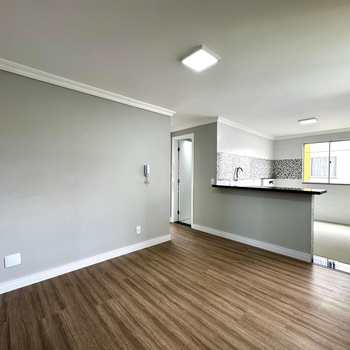 Apartamento em São José dos Pinhais, bairro Parque da Fonte
