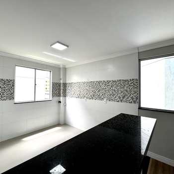 Apartamento em São José dos Pinhais, bairro Parque da Fonte