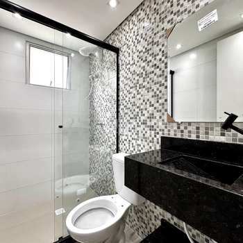 Apartamento em São José dos Pinhais, bairro Parque da Fonte