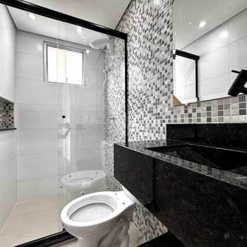 Apartamento em São José dos Pinhais, bairro Parque da Fonte