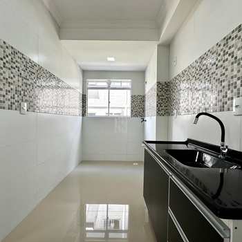 Apartamento em São José dos Pinhais, bairro Colônia Rio Grande
