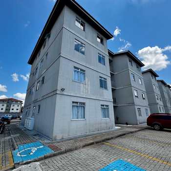 Apartamento em São José dos Pinhais, bairro Colônia Rio Grande