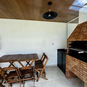 Apartamento em São José dos Pinhais, bairro Colônia Rio Grande