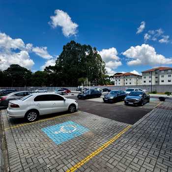Apartamento em São José dos Pinhais, bairro Colônia Rio Grande