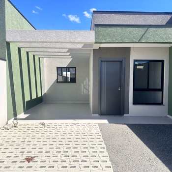 Casa em São José dos Pinhais, bairro Cruzeiro