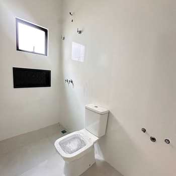 Casa em São José dos Pinhais, bairro Monte Libano