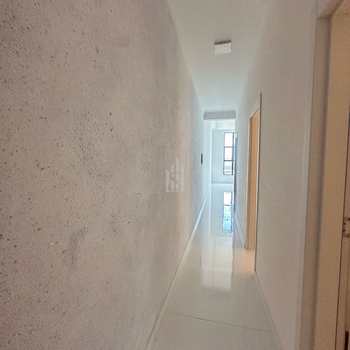 Casa em São José dos Pinhais, bairro Monte Libano