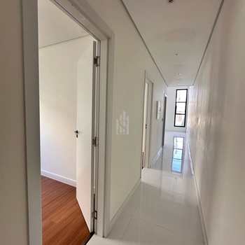 Casa em São José dos Pinhais, bairro Afonso Pena