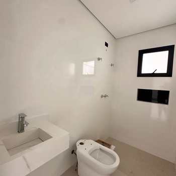 Casa em São José dos Pinhais, bairro Afonso Pena