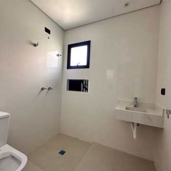 Casa em São José dos Pinhais, bairro Afonso Pena