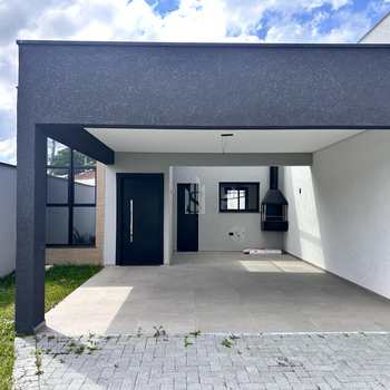 Casa em São José dos Pinhais, bairro Águas Belas