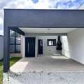 Casa em São José dos Pinhais, bairro Águas Belas