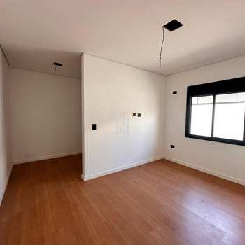 Casa em São José dos Pinhais, bairro Águas Belas