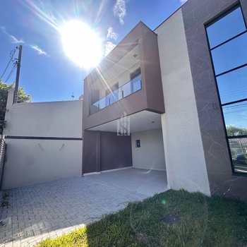 Sobrado em São José dos Pinhais, bairro Boneca do Iguaçu