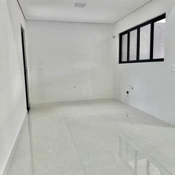 Casa em São José dos Pinhais, bairro Boneca do Iguaçu