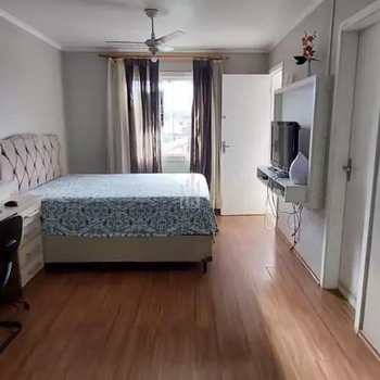 Sobrado em Curitiba, bairro Bairro Alto